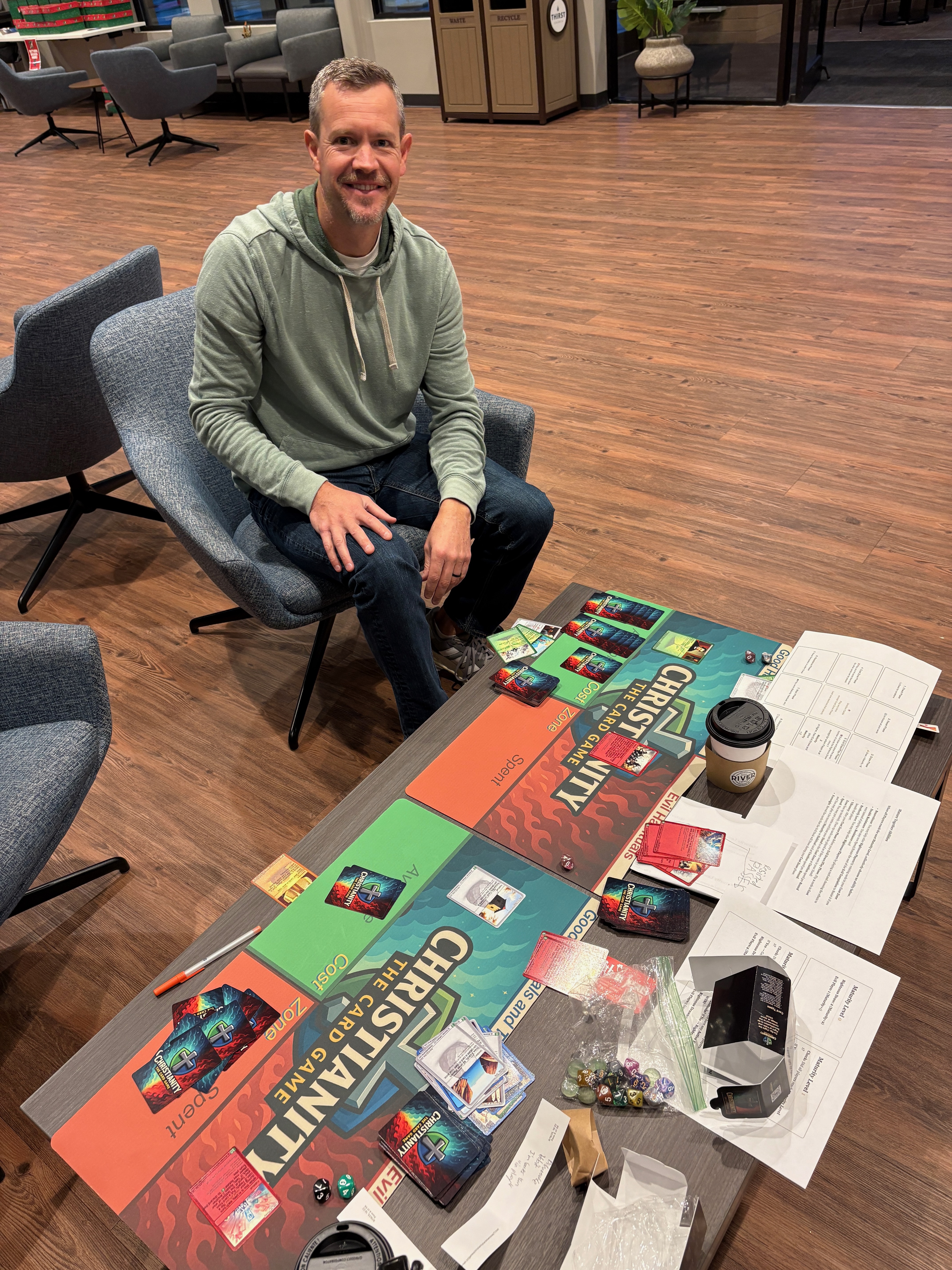 Dave and Owner playing with Budget Set, Dave dominating with Triple Force Deck included in Set